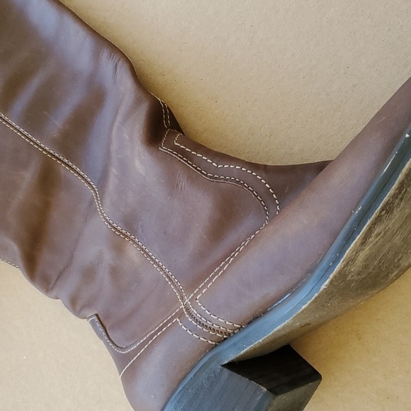 Brazilian made brown leather upper boots size 6m - Picture 9 of 13